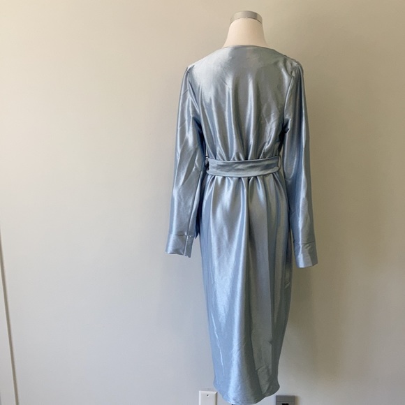 NWT Maternity Blue Satin Wrap Cocktail Midi Dress Size 10 - Picture 11 of 16